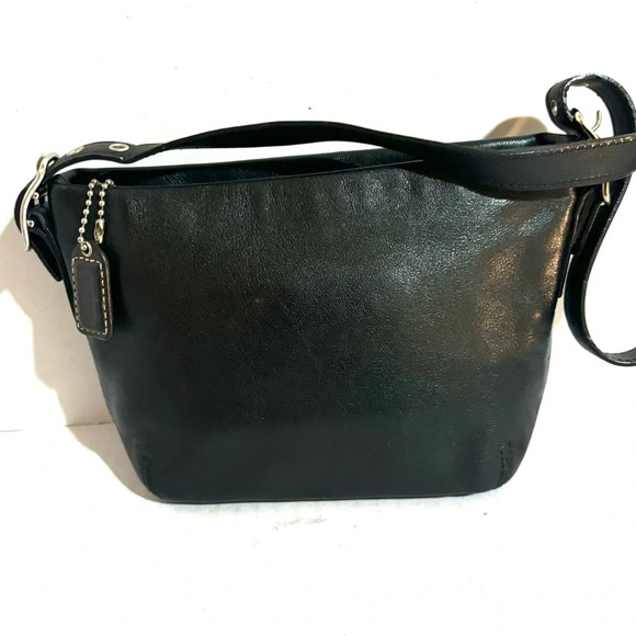 Coach vintage black leather small shoulder bag - Picture 4 of 8
